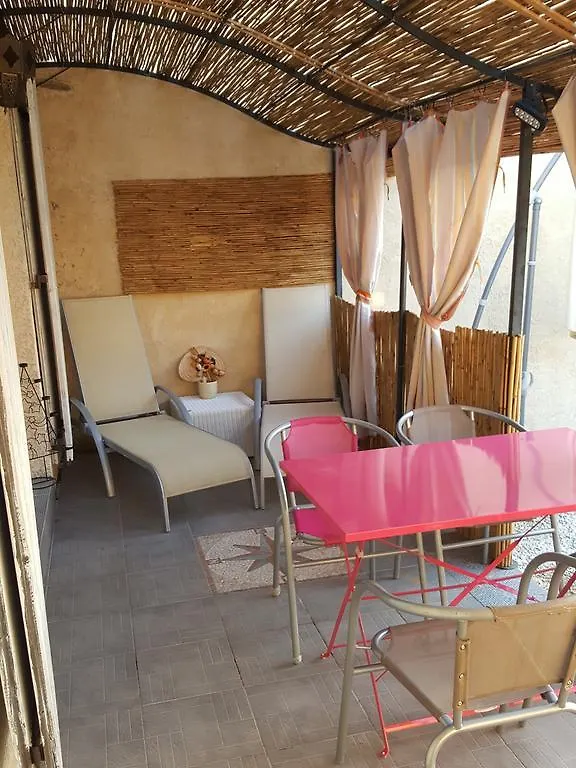 Elsabio Holiday home Arles 0*,  France