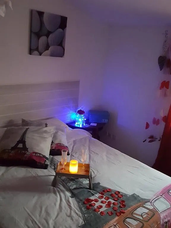 Elsabio Holiday home Arles
