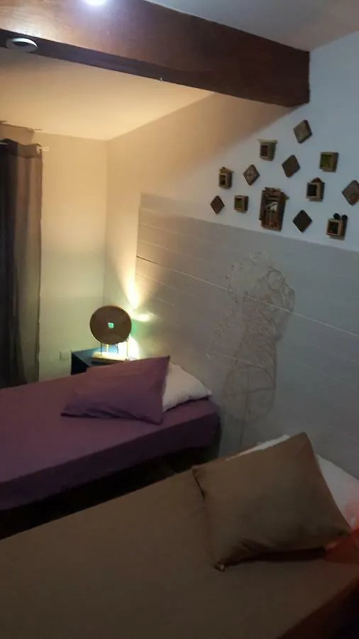 Elsabio Holiday home Arles